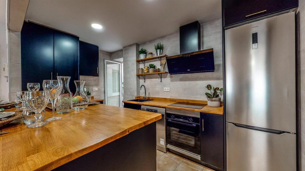 Holisplace- Lovely Apartment In Downtown Alicante Ngoại thất bức ảnh